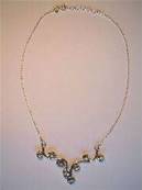 SILVER & BLUE TOPAZ NECKLACE. 15g. NB2101