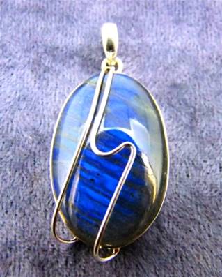 ONE OFF 925 SILVER DESIGNER PENDANT. SP8825PEND