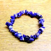 ELASTICATED SODALITE CLUSTER CHIP BRACELET.   SPR14298BR