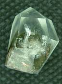 POLISHED CHLORITE IN QUARTZ PHANTOM POINT SPECIMEN. 40 X 30 X 22MM APROX. 32g. SP494POL