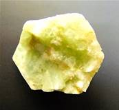 AQUAMARINE ROUGH CRYSTAL SPECIMEN. SP9551