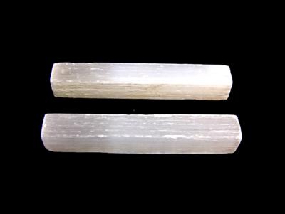 SELENITE (SATIN SPAR) CRYSTAL STICKS/ HEALING WANDS. SPR8071