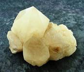 CANDLE QUARTZ CLUSTER SPECIMEN (MADAGASCAR). SP4783