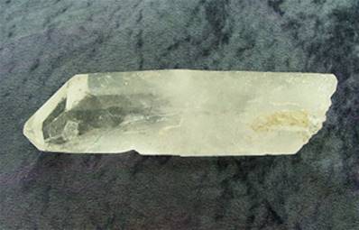 LASER QUARTZ POINT SPECIMEN.  SP5709