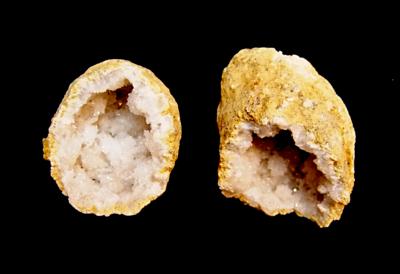 QUARTZ GEODE SPECIMEN.   SP11479