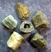 GREEN CATSEYE TOURMALINE CRYSTAL SPECIMENS. SP3416