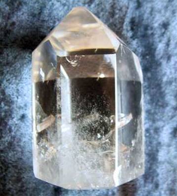 POLISHED QUARTZ POINT SPECIMEN. SP3475POL