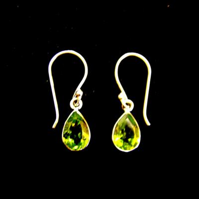 PERIDOT PENDANT STYLE EARRINGS WITH 925 SILVER SETTING.   SPR14288ER