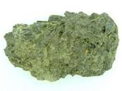 EPIDOTE MATRIX SPECIMEN. 114 X 65 X 40MM APROX. 454g. SP1053