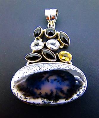 ONE OFF 925 SILVER DESIGNER PENDANT. SP9440PEND