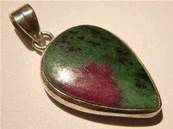 RUBY IN ZOISITE PENDANT 14G 5CM PENMAR6