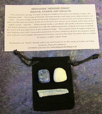 MEDITATION "MEDICINE POUCH" HOWLITE, KYANITE AND SODALITE. POUCH1