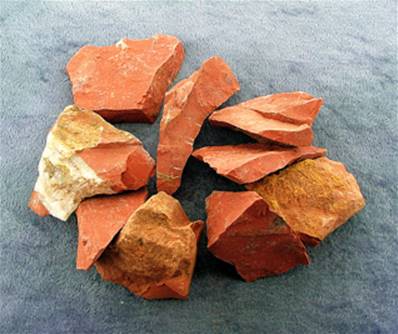 RED JASPER CRYSTAL CHIPS. SPR7919