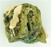 EPIDOTE CRYSTAL SPECIMEN WITH MICA INCLUSION. (BRAZIL). SP2310</span