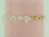 COTTON THREADED GEM CHIP BRACELET IN QUARTZ.    SPR1015