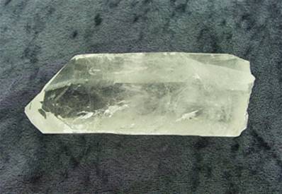 LASER QUARTZ POINT SPECIMEN.   SP5712