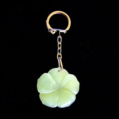 GEMSTONE FLOWER DESIGN KEY RING IN NEW JADE.   SPR14084POL