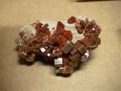 VANADINITE CRYSTAL SPECIMENS 1" upwards "A" grade. VANAD01